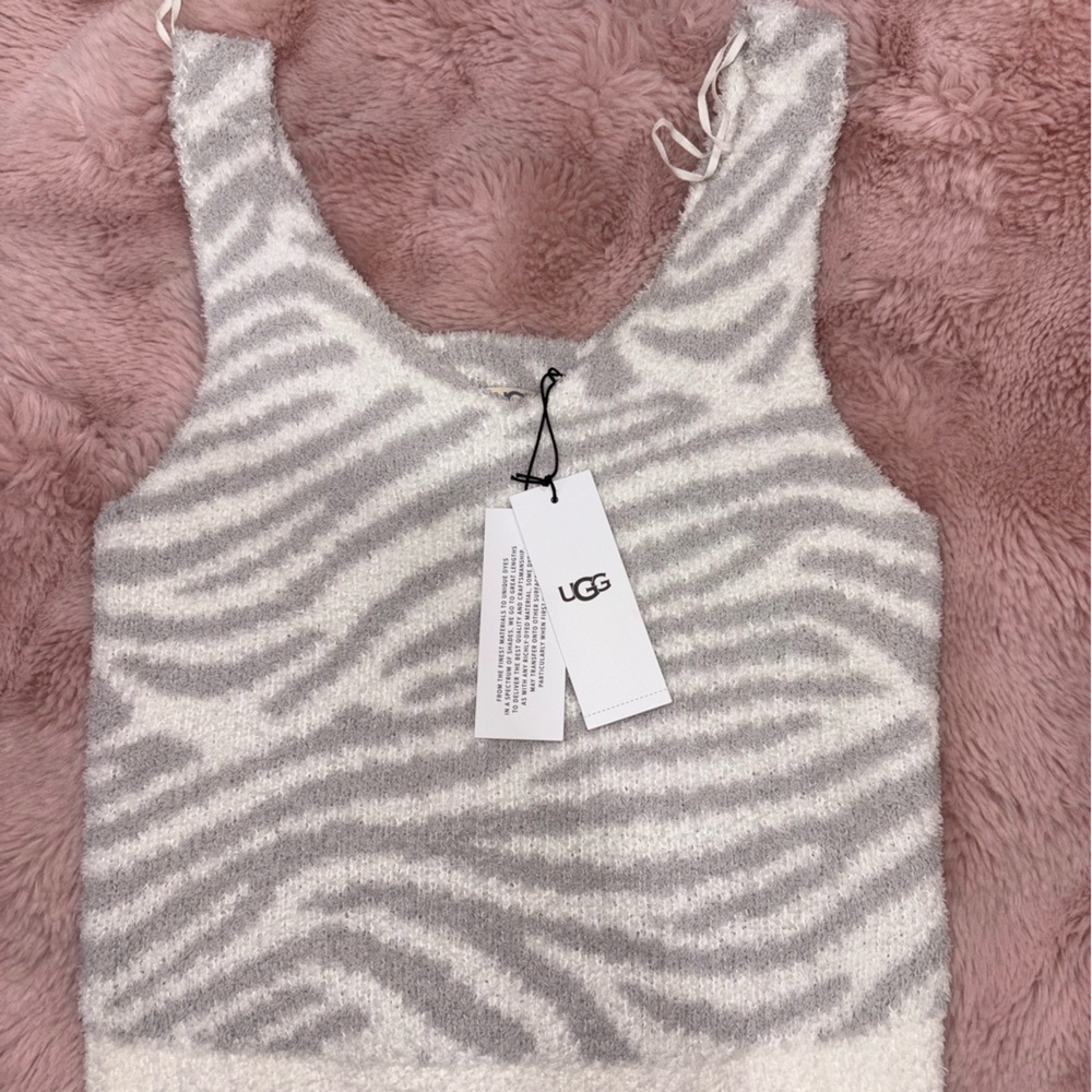 UGG Cream Zebra Pattern Tank Top - Picture 2 of 5
